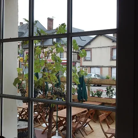 Restaurant Le Paradis 3* La Ferté-Frênel